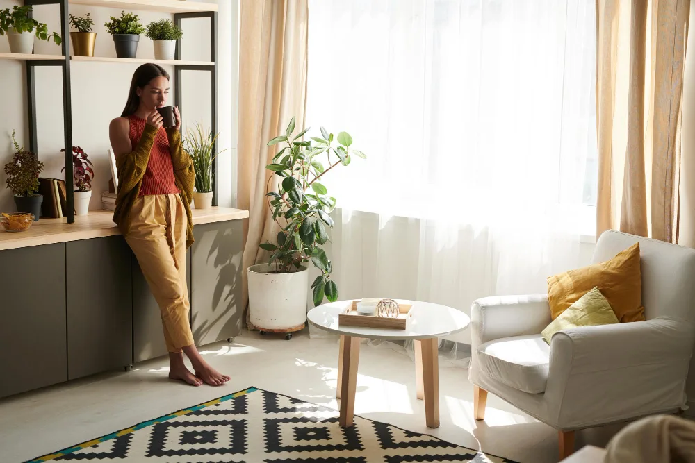Tips for Living Alone & Happy in an Apartment