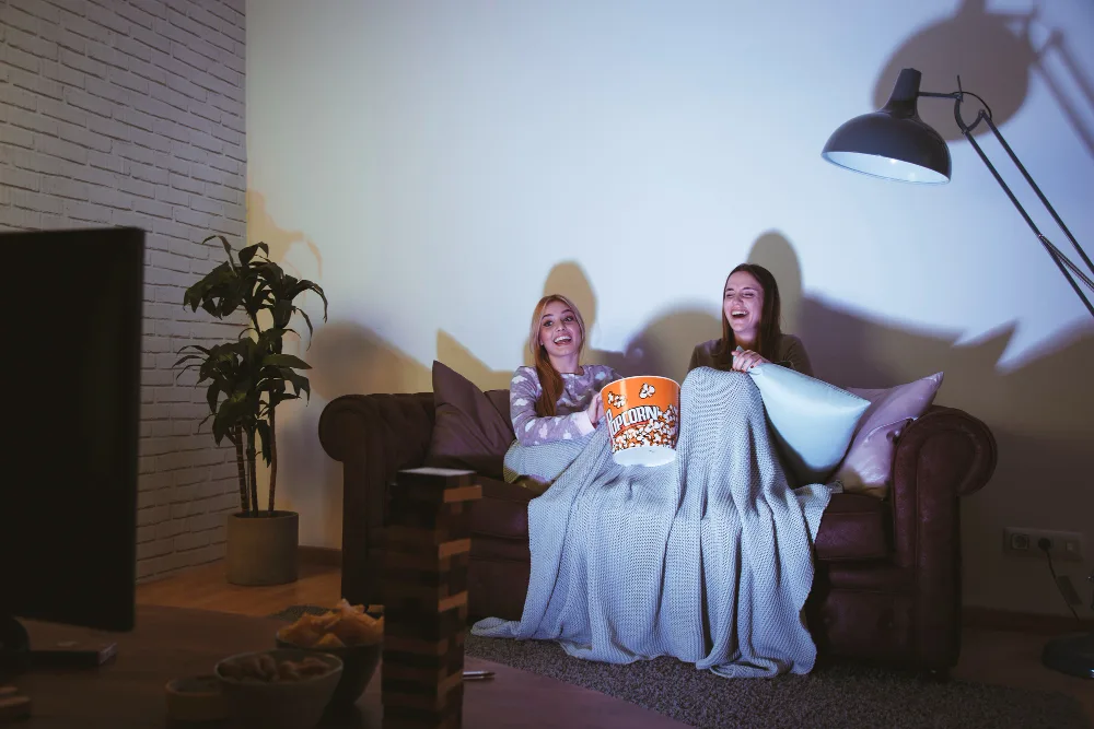 Host the Perfect Apartment Movie Night in Gainesville, FL